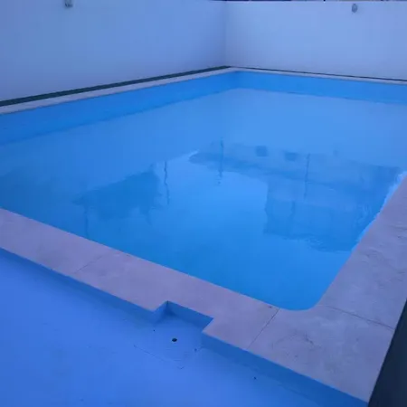 Barra Sol - Lighthouse On The