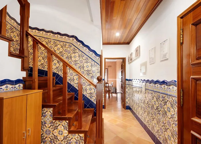 Daire Barra Sol - Lighthouse On The Gafanha da Nazaré