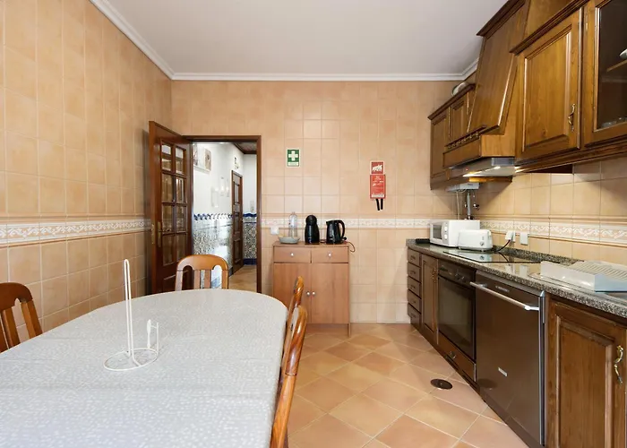 Barra Sol - Lighthouse On The Daire