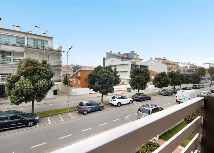 Barra Sol - Lighthouse On The Gafanha da Nazaré
