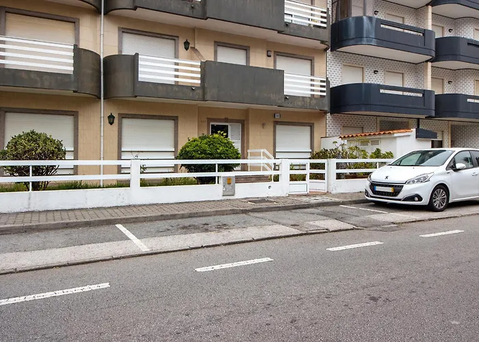 Barra Sol - Lighthouse On The Daire
